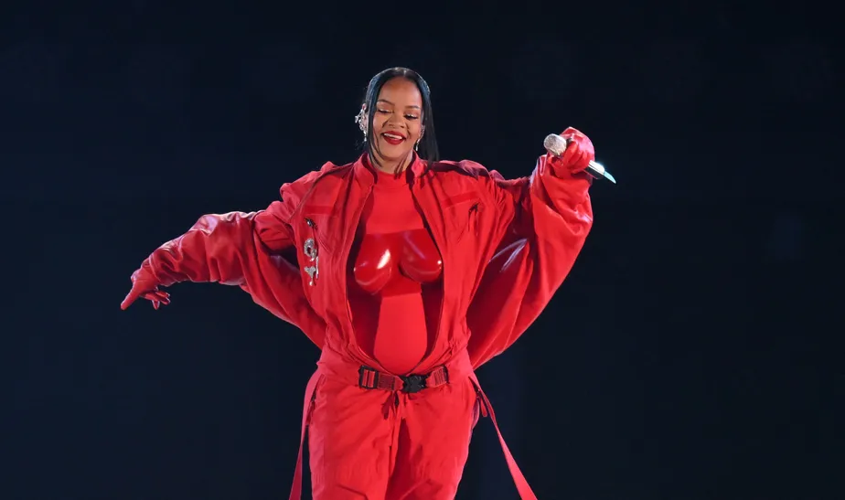 Rihanna volta a se apresentar no Oscar 2023