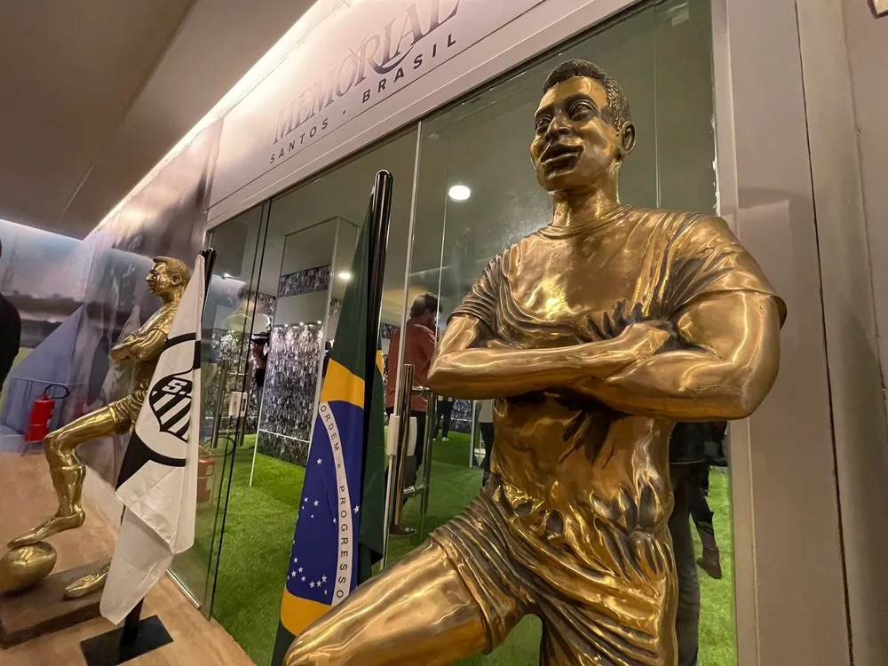 Mausoléu de Pelé é aberto em Santos