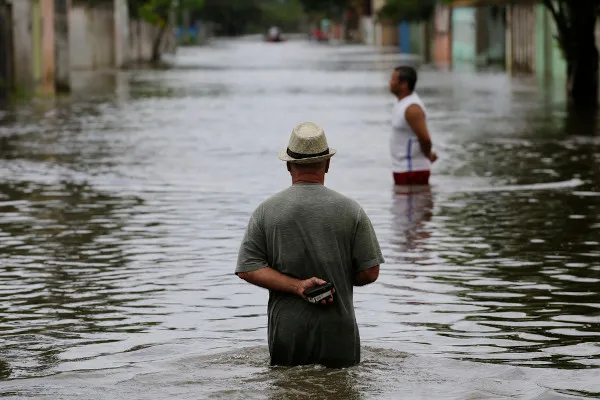 Maior parte da população brasileira já sofreu com eventos climáticos extremos